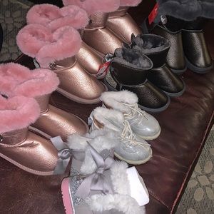 New boots with tags🥳🥳❌❌